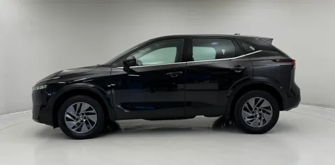 DX71WVN Nissan Qashqai 1.3 DiG-T MH Acenta Premium 5dr Thumbnail #7