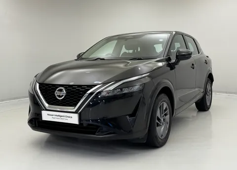 DX71WVN Nissan Qashqai 1.3 DiG-T MH Acenta Premium 5dr Thumbnail #6