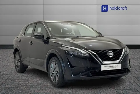 DX71WVN Nissan Qashqai 1.3 DiG-T MH Acenta Premium 5dr Thumbnail #1