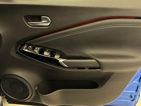 OV74ENR Nissan Juke 1.0 DiG-T Tekna 5dr DCT Thumbnail #21