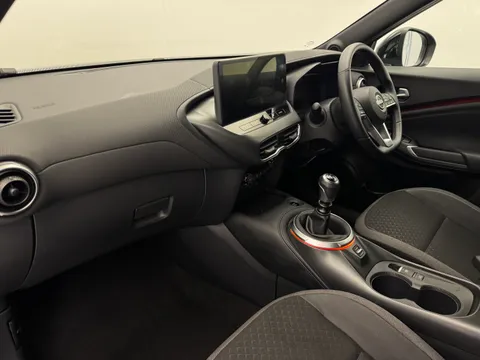 OW74HJG Nissan Juke 1.0 DiG-T N-Connecta 5dr Thumbnail #14