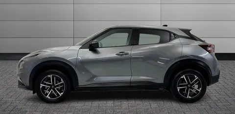 OY74YKW Nissan Juke 1.0 DiG-T N-Connecta 5dr Thumbnail #4