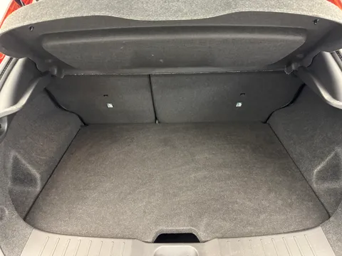 OE24XVJ Nissan Juke 1.0 DiG-T N-Connecta 5dr DCT Thumbnail #13