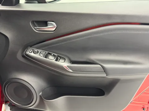 OE24XVJ Nissan Juke 1.0 DiG-T N-Connecta 5dr DCT Thumbnail #20