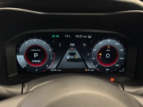 OE24XVJ Nissan Juke 1.0 DiG-T N-Connecta 5dr DCT Thumbnail #28