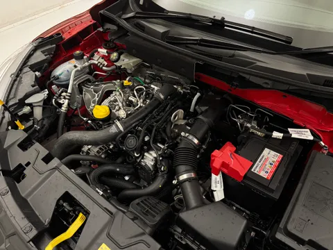 OE24XVJ Nissan Juke 1.0 DiG-T N-Connecta 5dr DCT Thumbnail #29