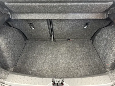 DU72BDV Nissan Micra 1.0 IG-T 92 N-Sport 5dr Thumbnail #10