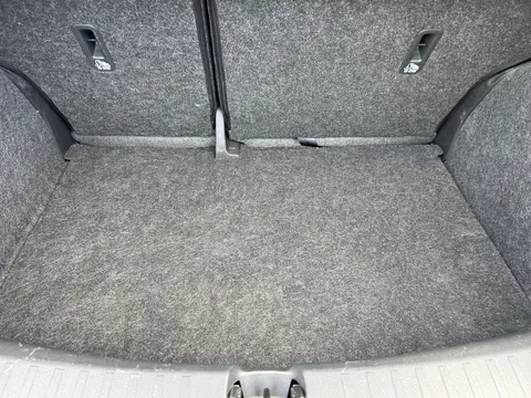 16 of 27 for Nissan Micra 1.0 IG-T 92 Tekna 5dr CVT