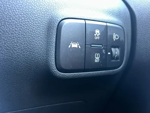 EK23URY Hyundai i10 1.0 T-GDi N Line 5dr Thumbnail #33