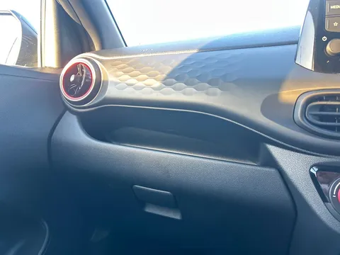 EK23URY Hyundai i10 1.0 T-GDi N Line 5dr Thumbnail #36