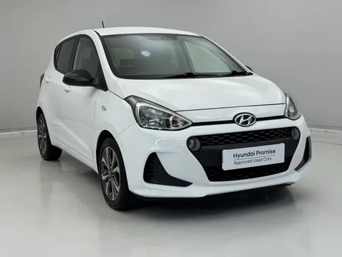 DV19KZW Hyundai i10 1.0 Play 5dr Thumbnail #1