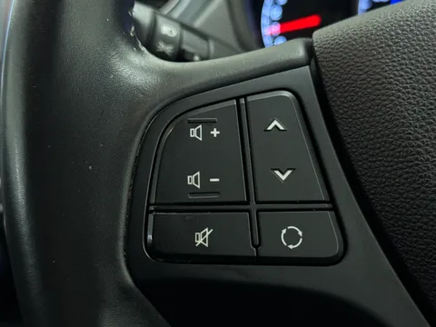 DV19KZW Hyundai i10 1.0 Play 5dr Thumbnail #20