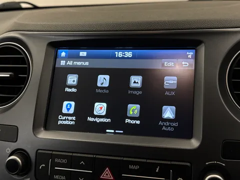 DV19KZW Hyundai i10 1.0 Play 5dr Thumbnail #22