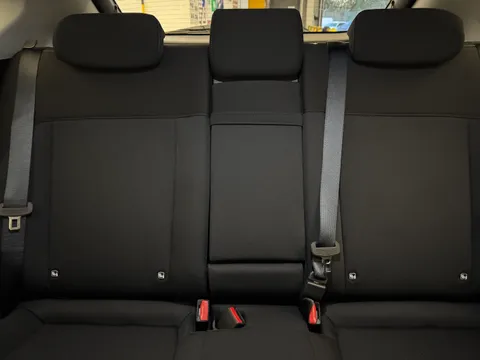 DT25GWY Hyundai Kona 160kW Advance 65kWh 5dr Auto [Comfort Pack] Thumbnail #16