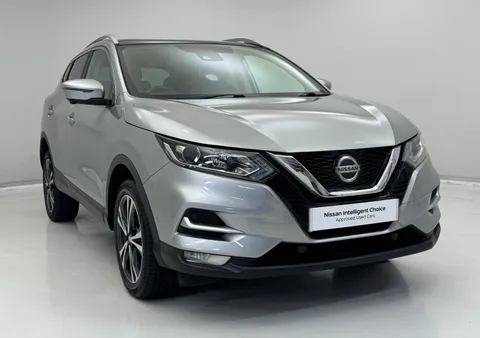 GU20CKJ Nissan Qashqai 1.3 DiG-T N-Connecta 5dr Thumbnail #2