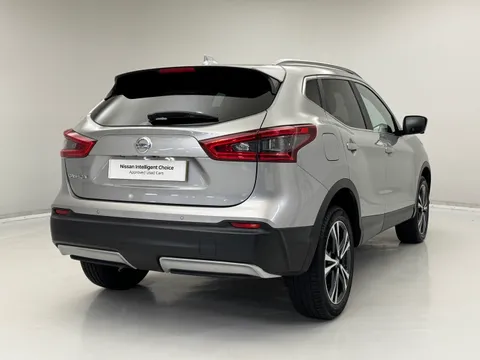 GU20CKJ Nissan Qashqai 1.3 DiG-T N-Connecta 5dr Thumbnail #8