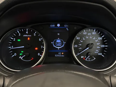 GU20CKJ Nissan Qashqai 1.3 DiG-T N-Connecta 5dr Thumbnail #29