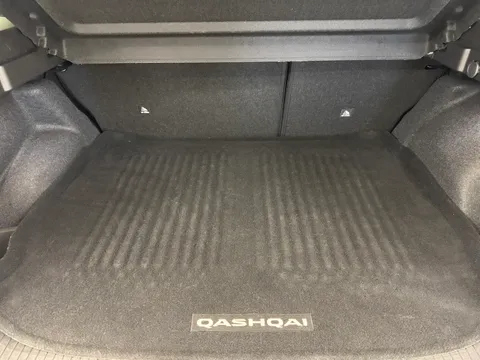 DT74UBJ Nissan Qashqai 1.5 E-Power N-Connecta 5dr Auto Thumbnail #10