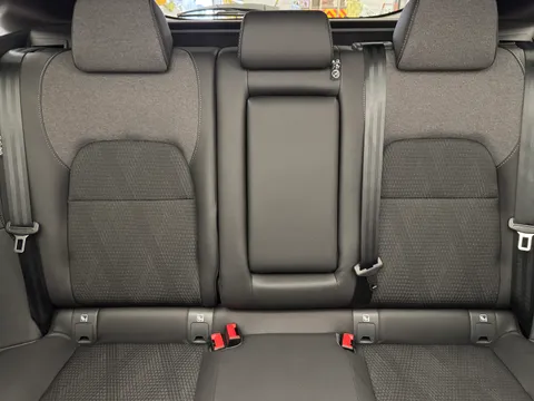 DT74UBJ Nissan Qashqai 1.5 E-Power N-Connecta 5dr Auto Thumbnail #13