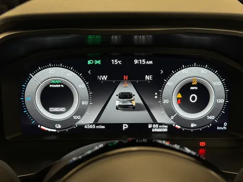 DT74UBJ Nissan Qashqai 1.5 E-Power N-Connecta 5dr Auto Thumbnail #19