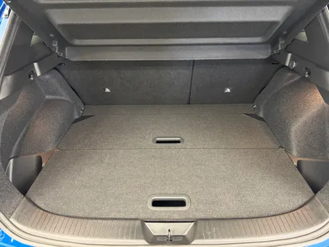 OY24WCF Nissan Qashqai 1.5 E-Power N-Connecta [Glass Roof] 5dr Auto Thumbnail #12