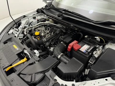 OE74UYL Nissan Qashqai 1.3 DiG-T MH 158 N-Connecta [Glass Rf] 5dr Xtronic Thumbnail #16