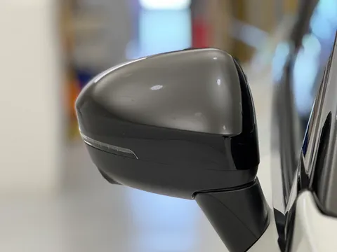 OE74UYL Nissan Qashqai 1.3 DiG-T MH 158 N-Connecta [Glass Rf] 5dr Xtronic Thumbnail #22