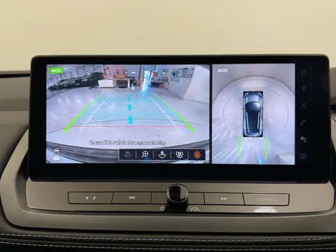 OW24FAO Nissan Qashqai 1.3 DiG-T MH N-Connecta [Glass Roof] 5dr Thumbnail #21