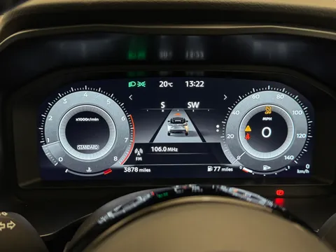 OW24FAO Nissan Qashqai 1.3 DiG-T MH N-Connecta [Glass Roof] 5dr Thumbnail #22