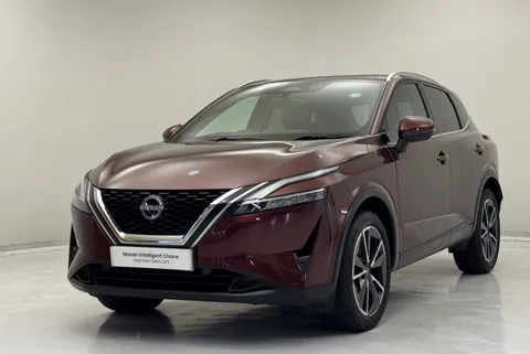 DU72AZF Nissan Qashqai 1.3 DiG-T MH Tekna 5dr Thumbnail #4