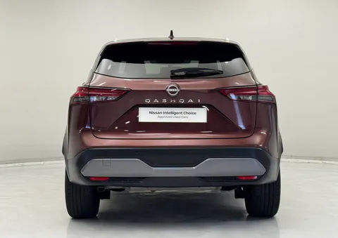 DU72AZF Nissan Qashqai 1.3 DiG-T MH Tekna 5dr Thumbnail #7