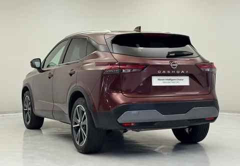 DU72AZF Nissan Qashqai 1.3 DiG-T MH Tekna 5dr Thumbnail #8