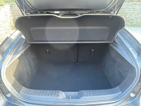 MX24ZPH Mazda Mazda3 2.0 e-Skyactiv G MHEV Exclusive-Line 5dr Thumbnail #11