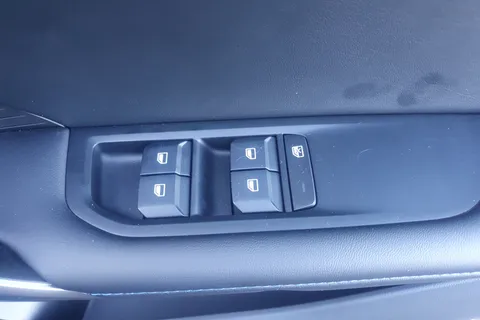 MA75HJZ Mg Motor Uk Mg4 150kW Trophy EV Long Range 64kWh 5dr Auto Thumbnail #20