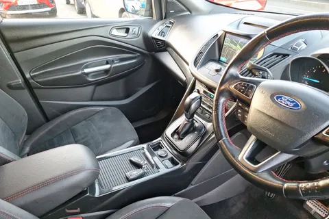 SG18RKE Ford Kuga 2.0 TDCi 180 ST-Line 5dr Auto Thumbnail #13