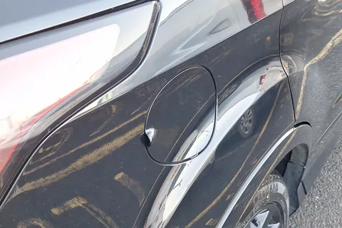 SG18RKE Ford Kuga 2.0 TDCi 180 ST-Line 5dr Auto Thumbnail #22