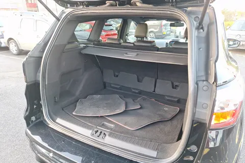 SG18RKE Ford Kuga 2.0 TDCi 180 ST-Line 5dr Auto Thumbnail #23