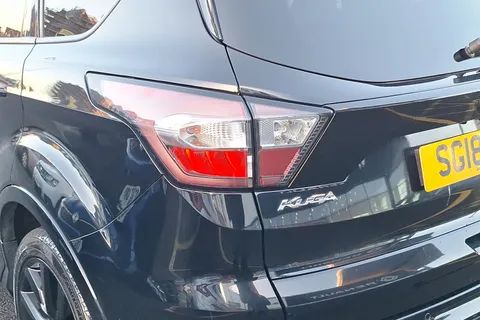 SG18RKE Ford Kuga 2.0 TDCi 180 ST-Line 5dr Auto Thumbnail #38