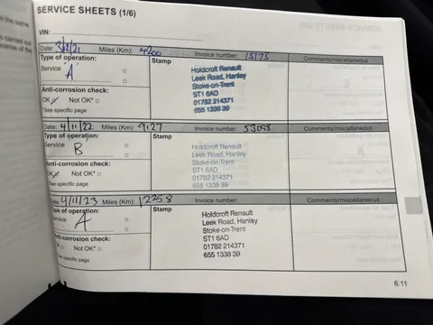 DU20XGP Renault Kadjar 1.3 TCE S Edition 5dr Thumbnail #17