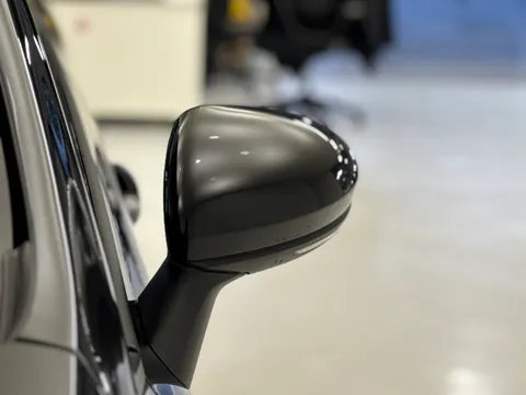 DS72XKZ Renault Clio 1.0 TCe 90 RS Line 5dr Thumbnail #30