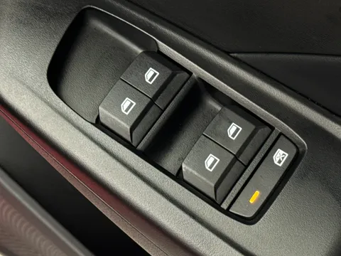 MC25ERK Mg Motor Uk Mg3 1.5 Hybrid SE 5dr Auto Thumbnail #10