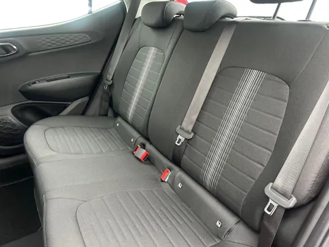 DS75UYX Hyundai i10 1.0 [63] Advance 5dr Auto [Nav] Thumbnail #10