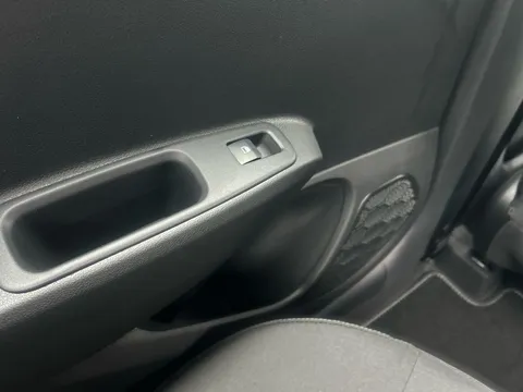 DS75UYX Hyundai i10 1.0 [63] Advance 5dr Auto [Nav] Thumbnail #24