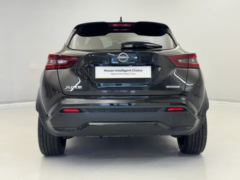 DE72AKN Nissan Juke 1.6 Hybrid Premiere Edition 5dr Auto Thumbnail #10