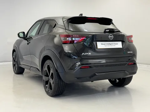 DE72AKN Nissan Juke 1.6 Hybrid Premiere Edition 5dr Auto Thumbnail #11