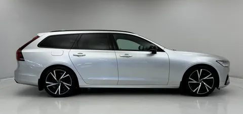 KS70PYG Volvo V90 2.0 B4D R DESIGN 5dr Auto Thumbnail #6