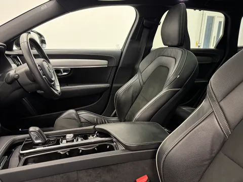 KS70PYG Volvo V90 2.0 B4D R DESIGN 5dr Auto Thumbnail #10