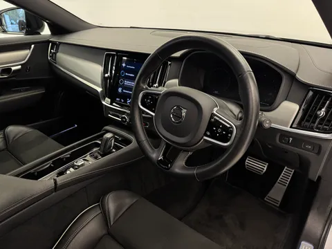 KS70PYG Volvo V90 2.0 B4D R DESIGN 5dr Auto Thumbnail #11
