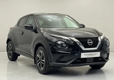 DY74WZR Nissan Juke 1.0 DiG-T N-Connecta 5dr Thumbnail #3