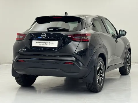 DY74WZR Nissan Juke 1.0 DiG-T N-Connecta 5dr Thumbnail #8